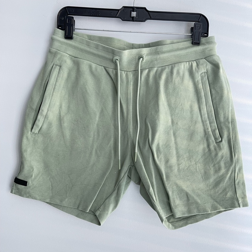 Alphalete Men's Light Green Athletic Shorts